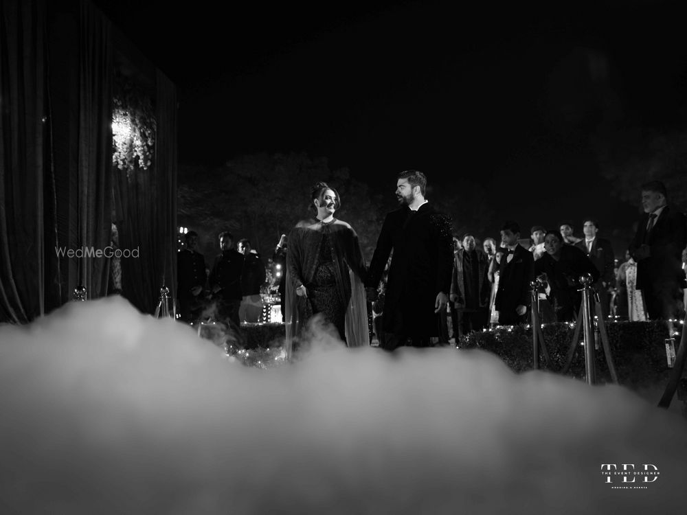 Photo From Victorian Elegance Under a Sky of Balloons - By The Event Designer