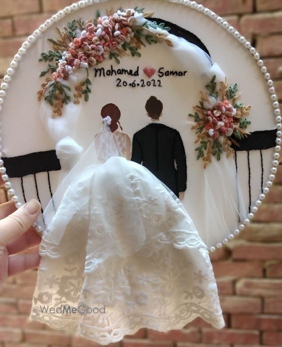 Photo From Embroidery hoop for couples - By Raj Artistry