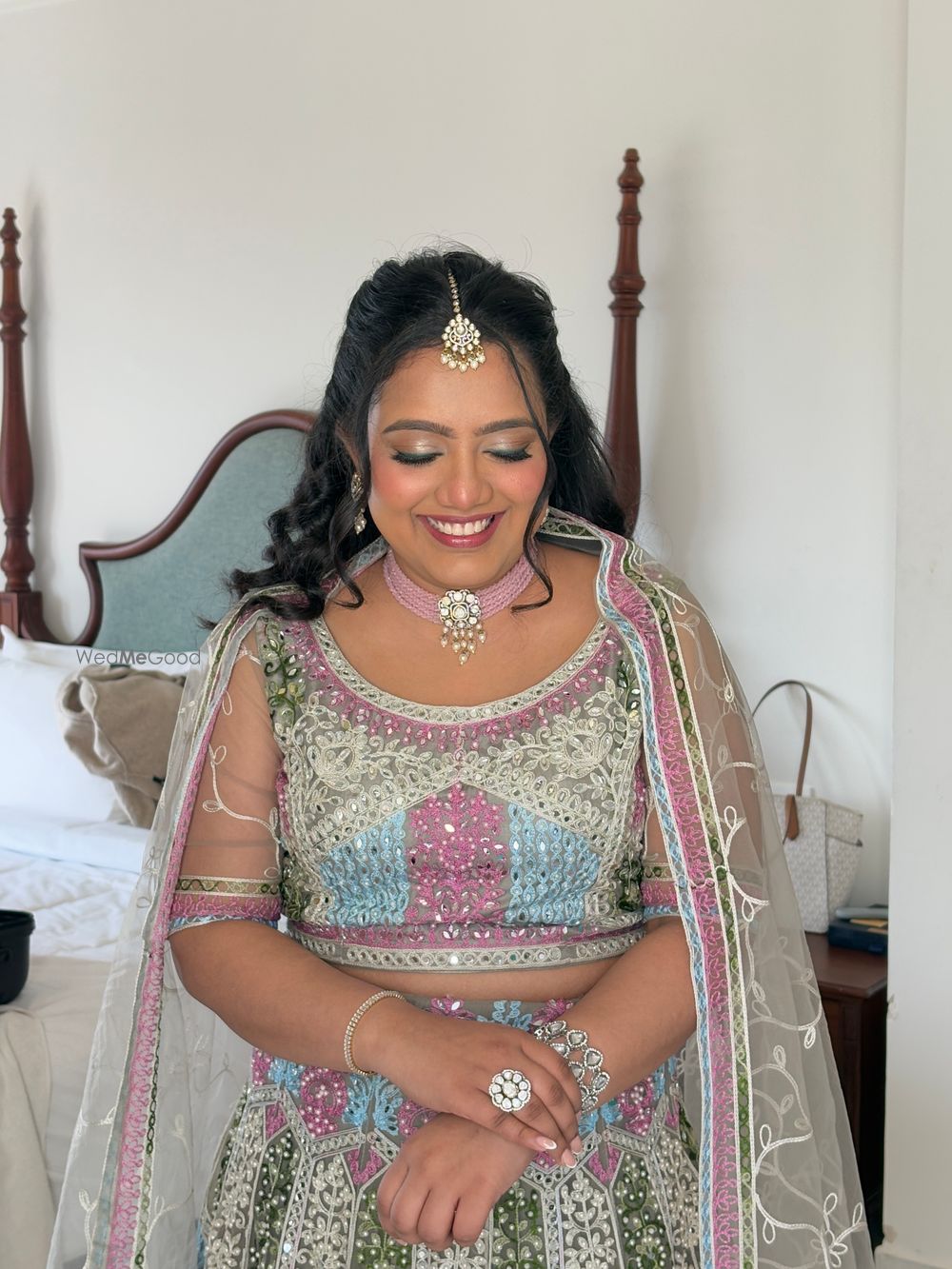 Photo From Haldi/Mehendi Looks - By Makeovers by Nishneet