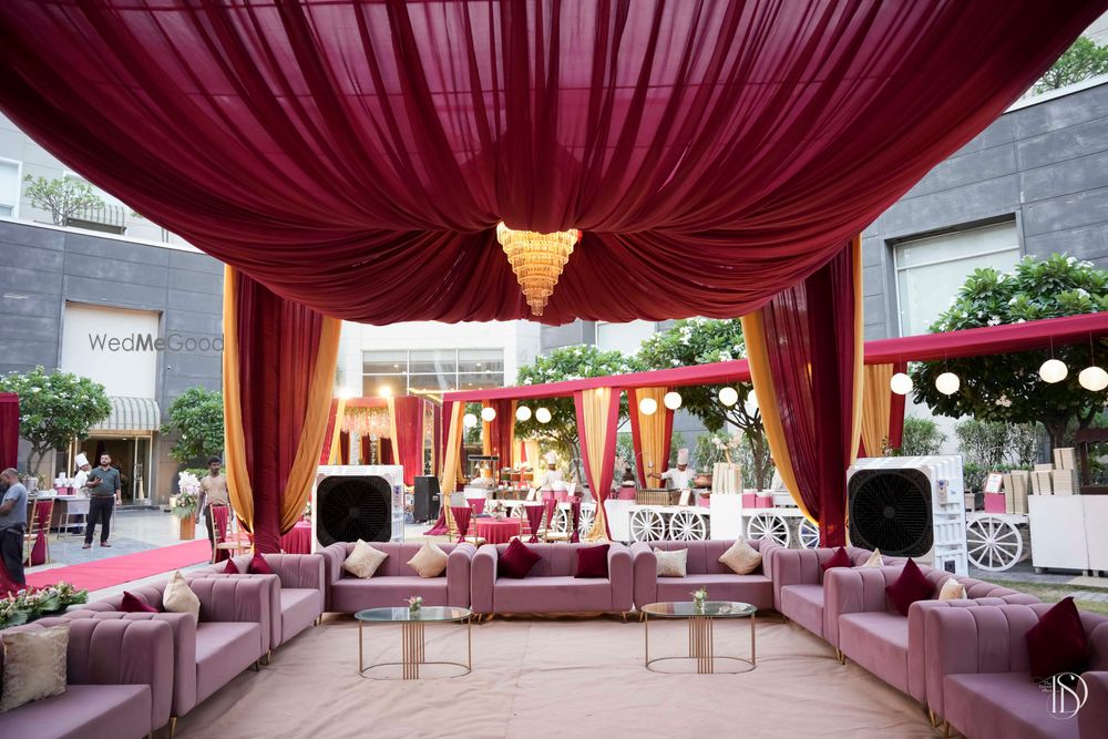 Photo From Red & Gold, Royal theme wedding - By Wedfully Yours