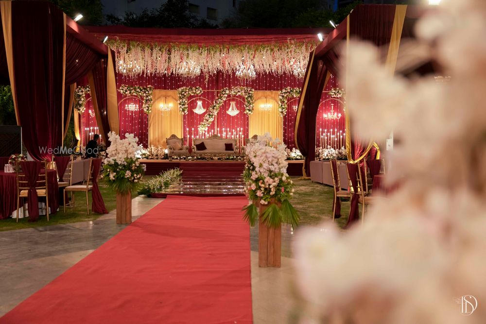 Photo From Red & Gold, Royal theme wedding - By Wedfully Yours
