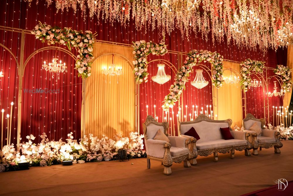 Photo From Red & Gold, Royal theme wedding - By Wedfully Yours