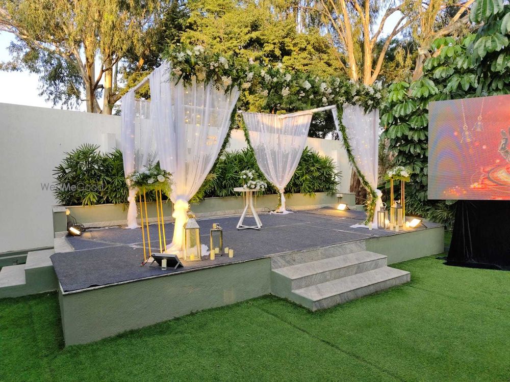 Photo From Back Yard - By Tahani Flowers India