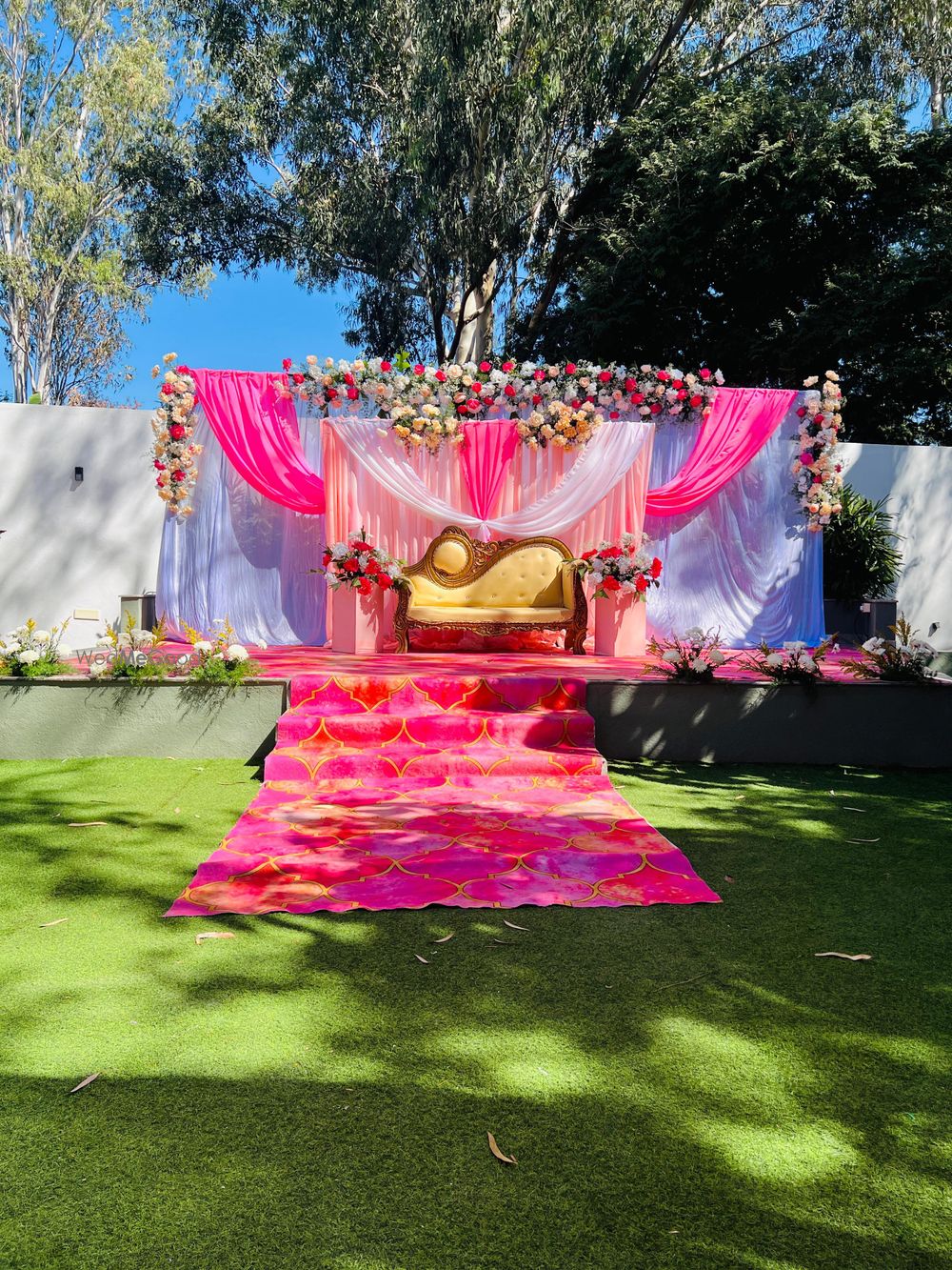 Photo From Back Yard - By Tahani Flowers India