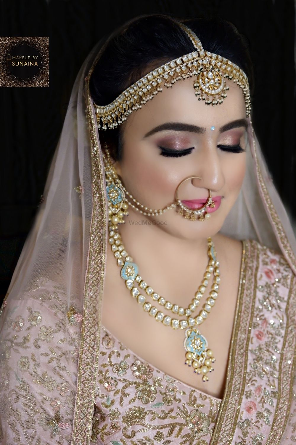 Photo of A bride in nude makeup
