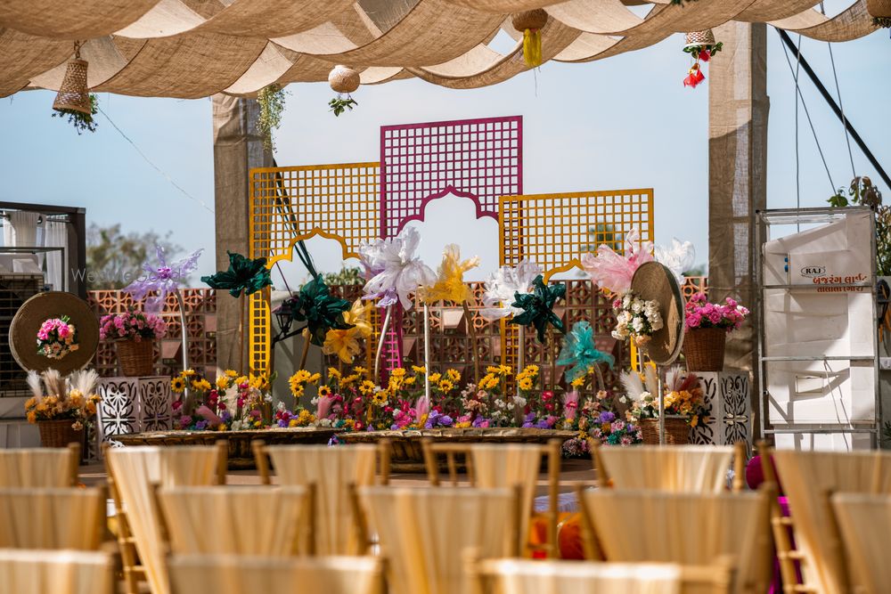Photo From Decor Live Wedding pic - By The VanVeda Resort By Nirvana