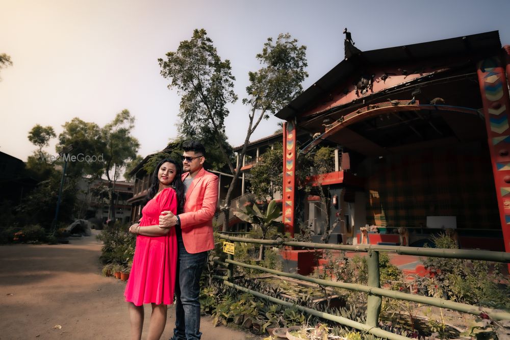 Photo From Debanjali & Dipmalya Pre Wedding - By Swiping Stories