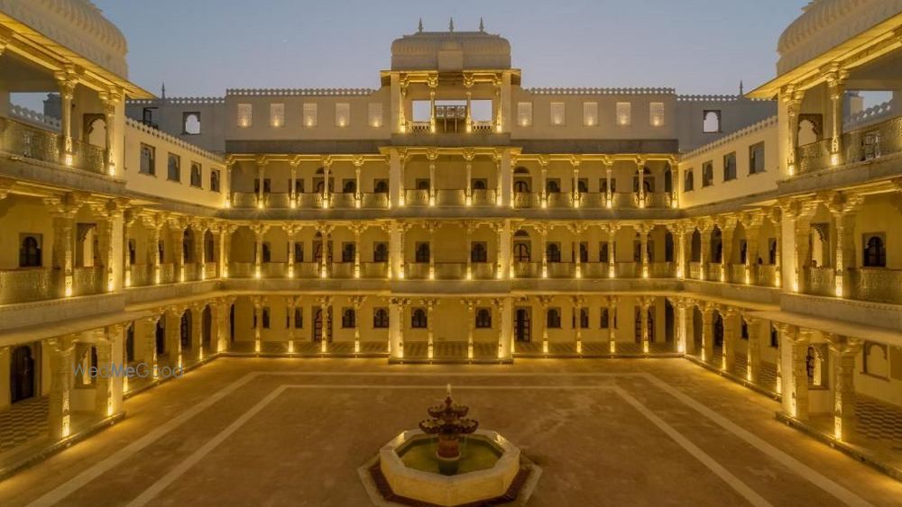 Daulatgarh Resort and Spa