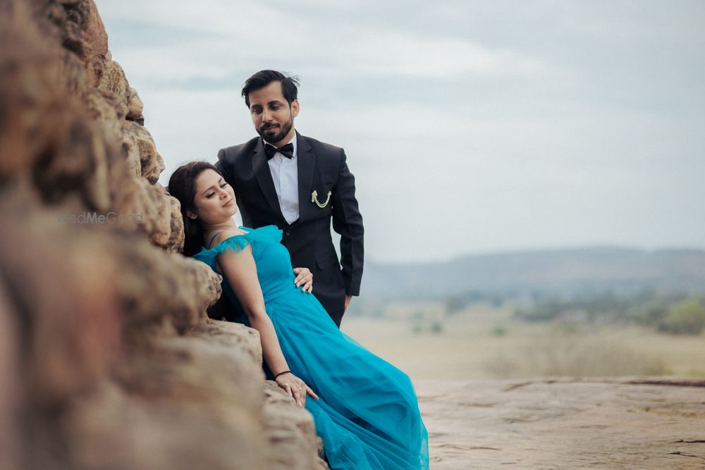 Photo From pre wedding - By Visual Krafton Studio