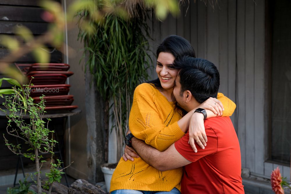Photo From Richa & Akhil Prewedding - By Krimson Shutter Tales