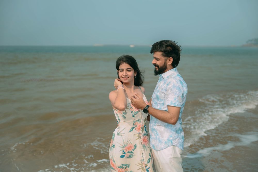 Photo From pre wedding - By Authentic Clicks