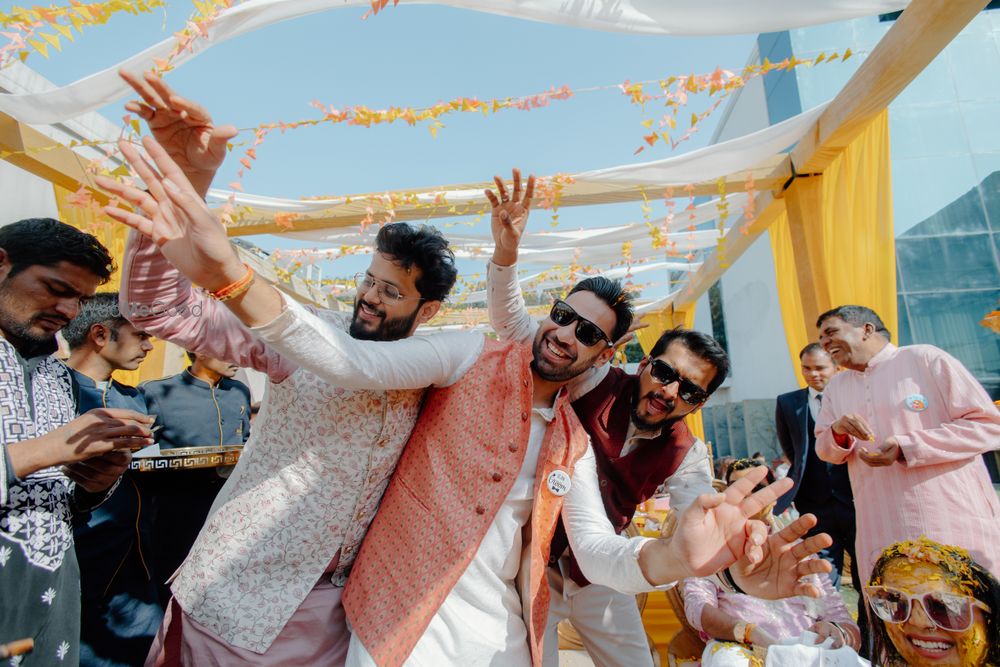 Photo From Kartik & Vachi - By Picfiniti Studios