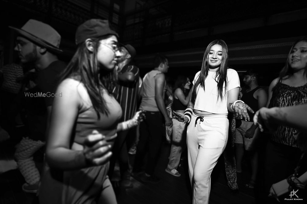Photo From Dinesh & Twinkle (After Party) - By Pulkit Khona Photography