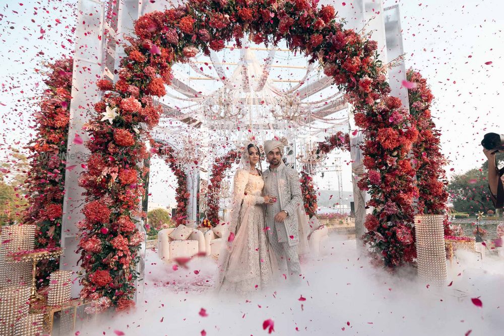 Wedding Photoshoot & Poses Photo