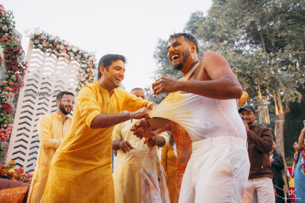 Photo From Rushabh & Harshal (Haldi & Sangeet) - By Pulkit Khona Photography