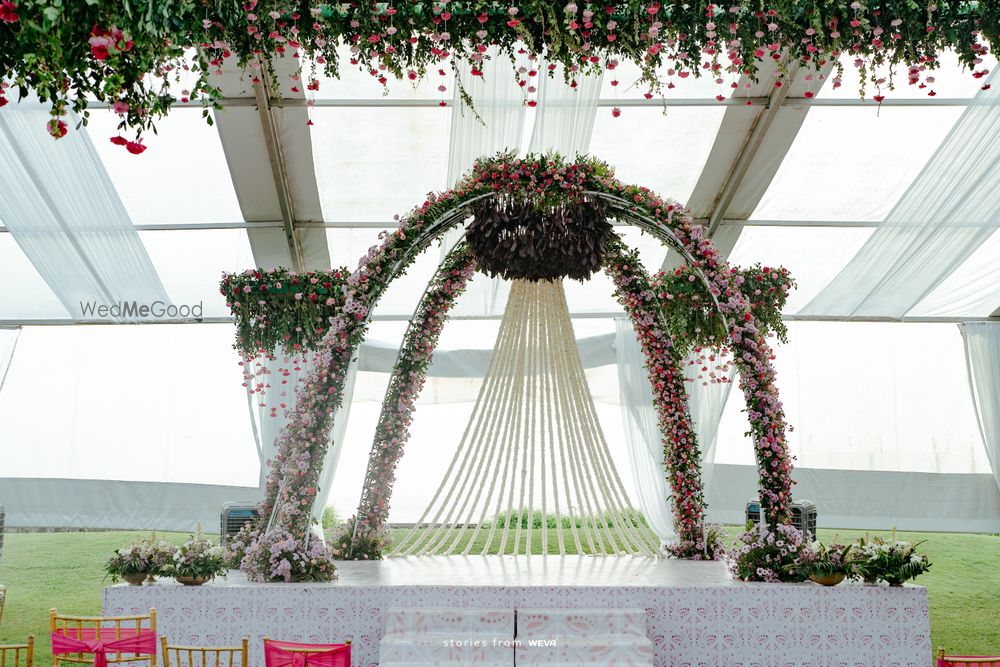 Photo From Romance of Roses - By The Wedding Experience - Decor