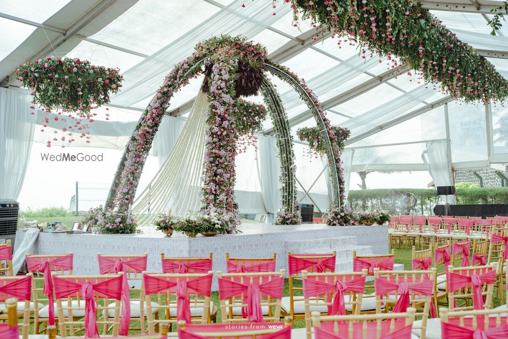 Photo From Romance of Roses - By The Wedding Experience - Decor
