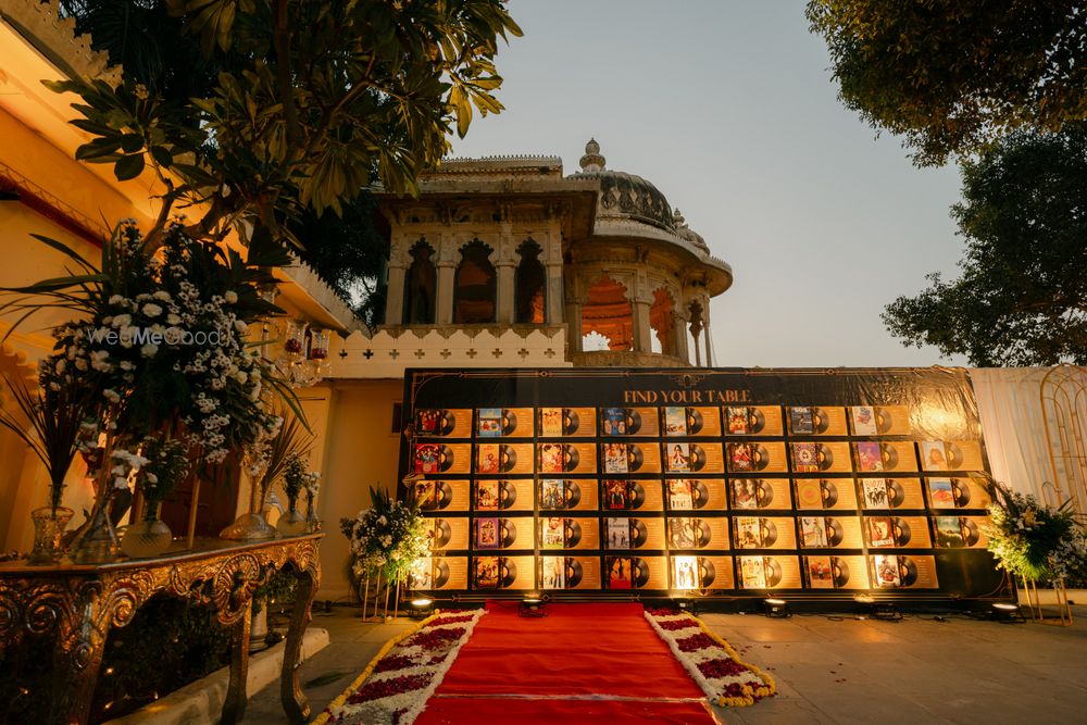 Photo From Royal Reverie - By The Wedding Experience - Decor
