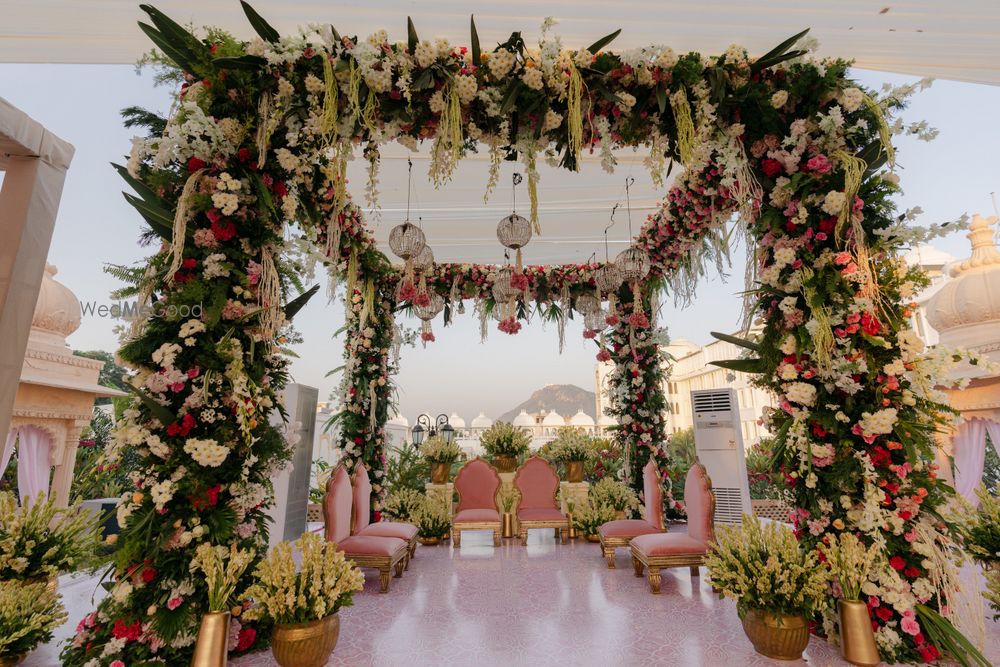 Photo From The Pichola Pelli - By The Wedding Experience - Decor