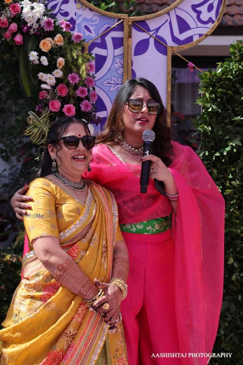 Photo From Caught in action - By Emcee Eeshta