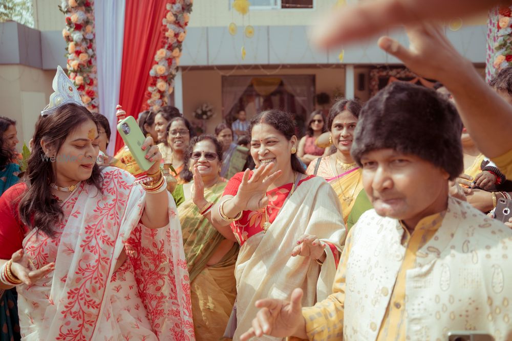 Photo From Haldi Glimpse - Suvotama x Anubhab - By SNAPSHOT - Photography & Films by Avinava Biswas