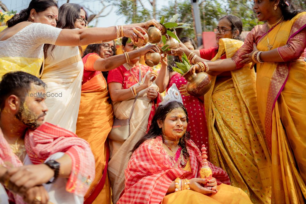 Photo From Haldi Glimpse - Suvotama x Anubhab - By SNAPSHOT - Photography & Films by Avinava Biswas