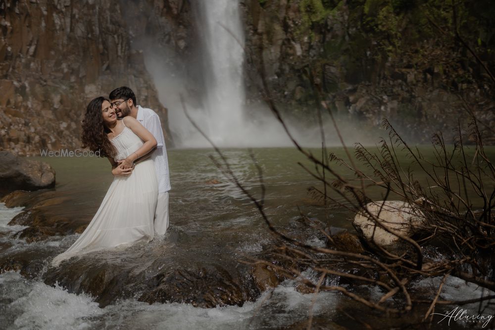 Photo From Rohan & Shailey - By The Alluring Stories