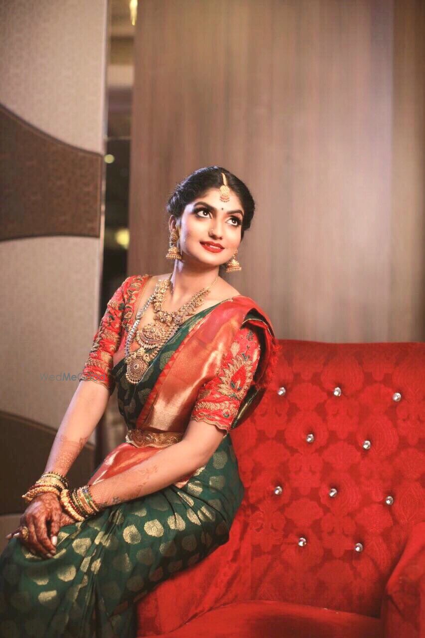 Photo From Shruthi Engagement  - By Bhavani Kumar Makeup Studio