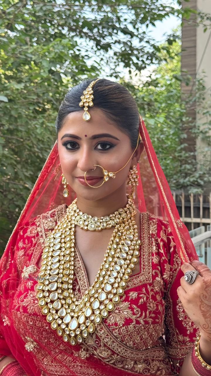 Photo From Royalty in every thread, grace in every glance — this bride isn’t just dressed, she’s adorned in legacy. - By Tanya's L'Oreal Salon