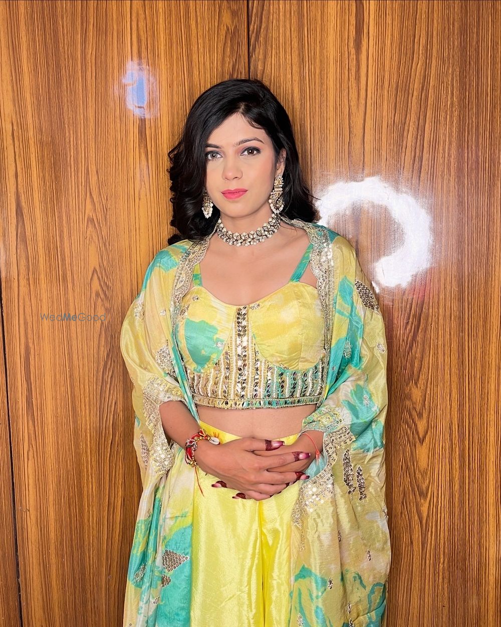 Photo From BRIDE Purvi on her Mehandi look  - By Deepika Prayani Makeover