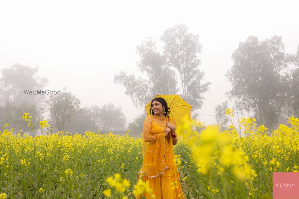 Photo From Yellow to Red, A Journey - By The Good Filmmakers