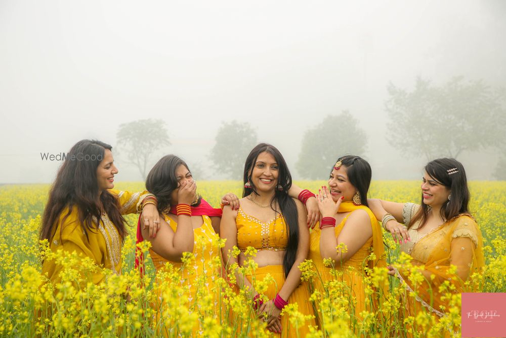 Photo From Yellow to Red, A Journey - By The Good Filmmakers