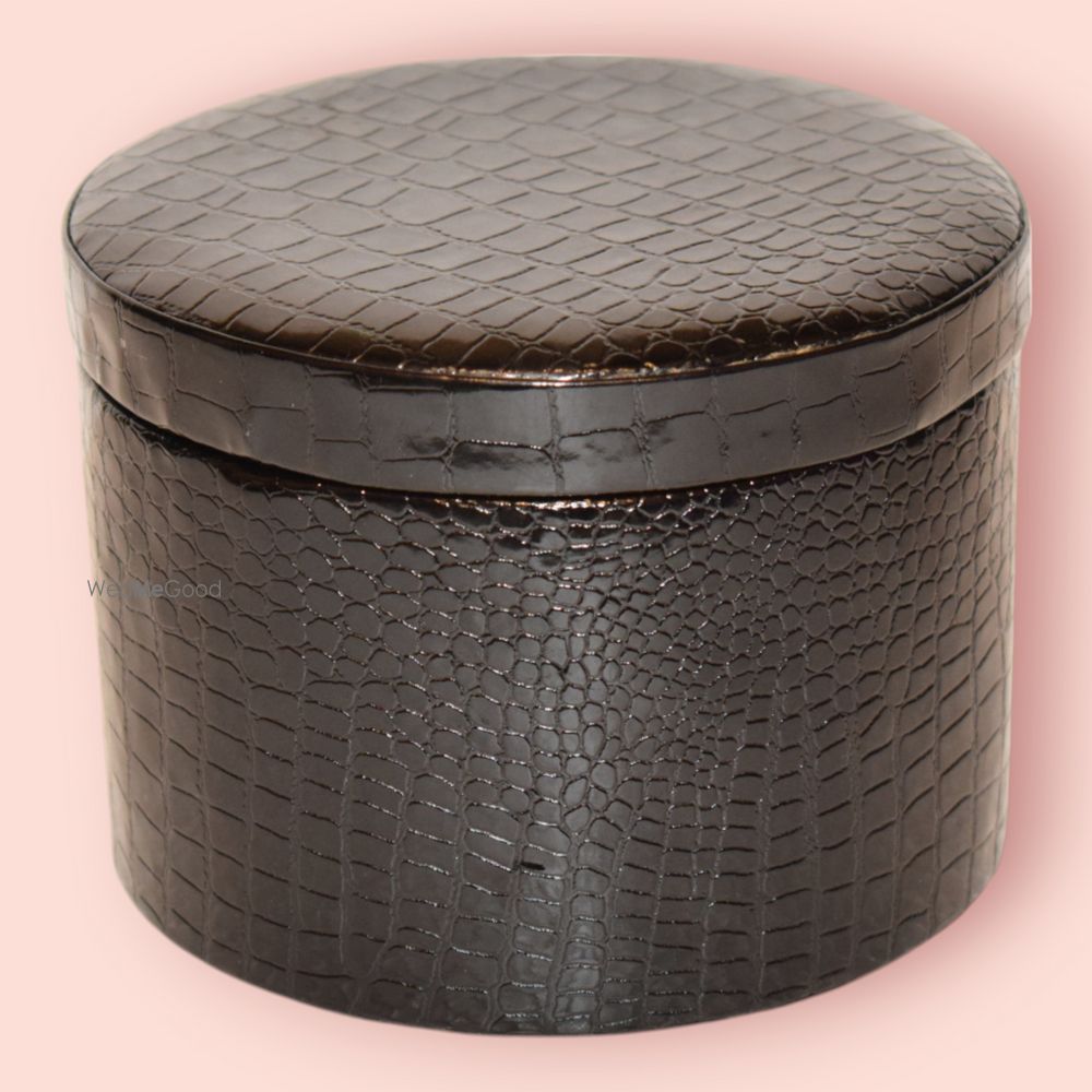 Photo From Leather Gifts and Baskets - By Ladyfun- Invites & Packaging