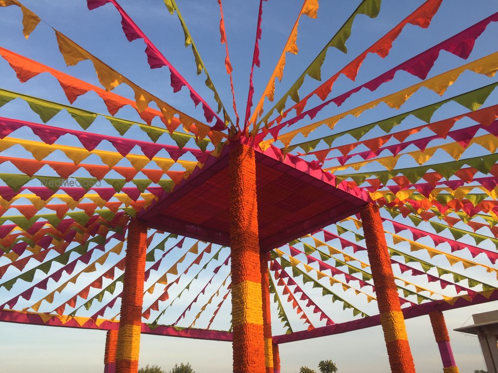 Photo From Ruchika & Prashant's Mehendi - By Yuna Weddings & Events - Decor