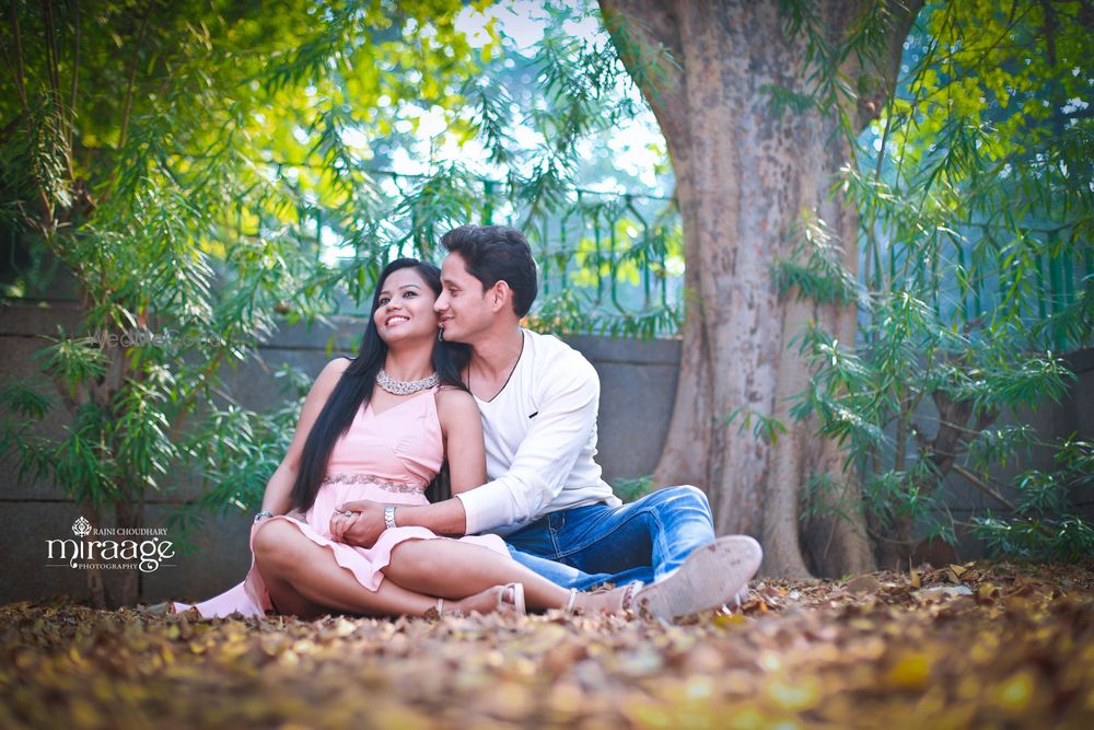 Photo From Ratna & rahul Prewedding - By Miraage Photography