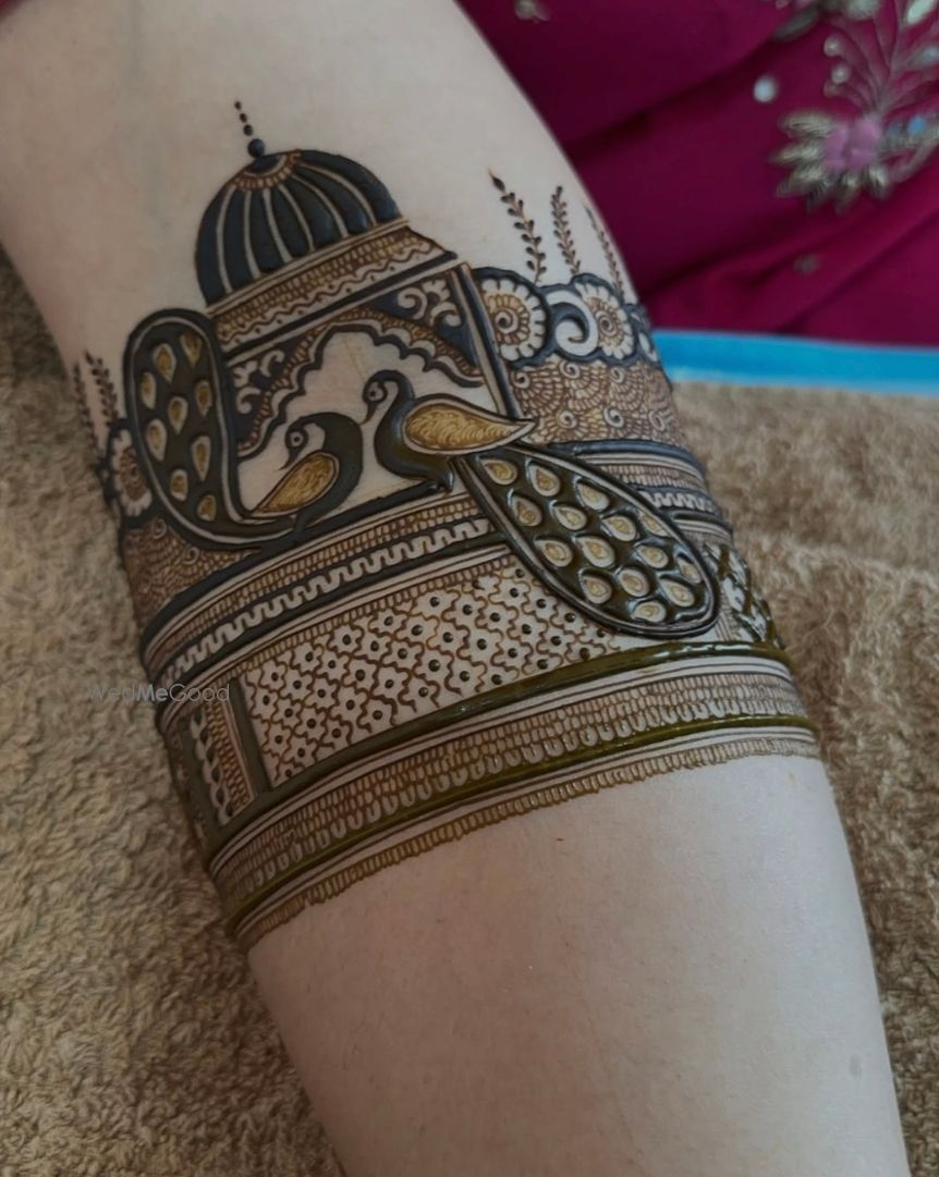 Photo From Elegant Bridal Mehndi Portrait 2025 - By Professional Shah Mehandi Art