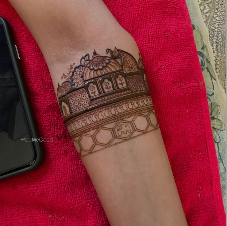 Photo From Elegant Bridal Mehndi Portrait 2025 - By Professional Shah Mehandi Art