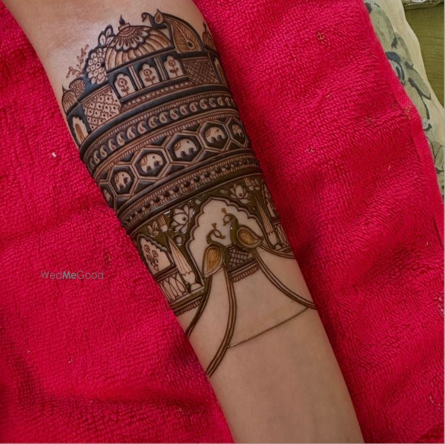 Photo From Elegant Bridal Mehndi Portrait 2025 - By Professional Shah Mehandi Art
