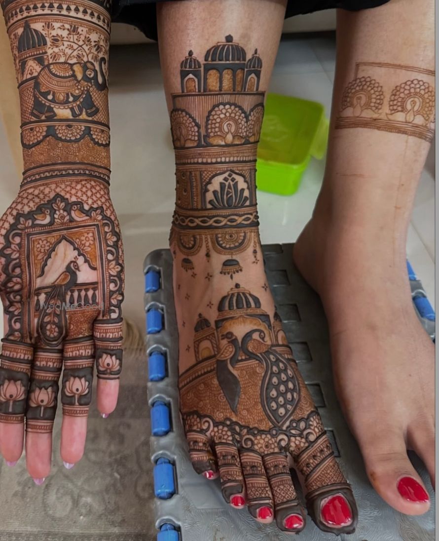 Photo From LEGS INCLUDING DESIGN 2025 - By Professional Shah Mehandi Art