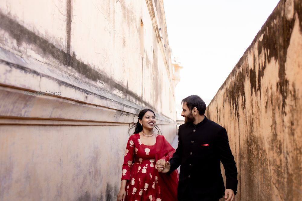 Photo From Vijeet & Bhagyashree Pre-wedding - By The Kapture Memories