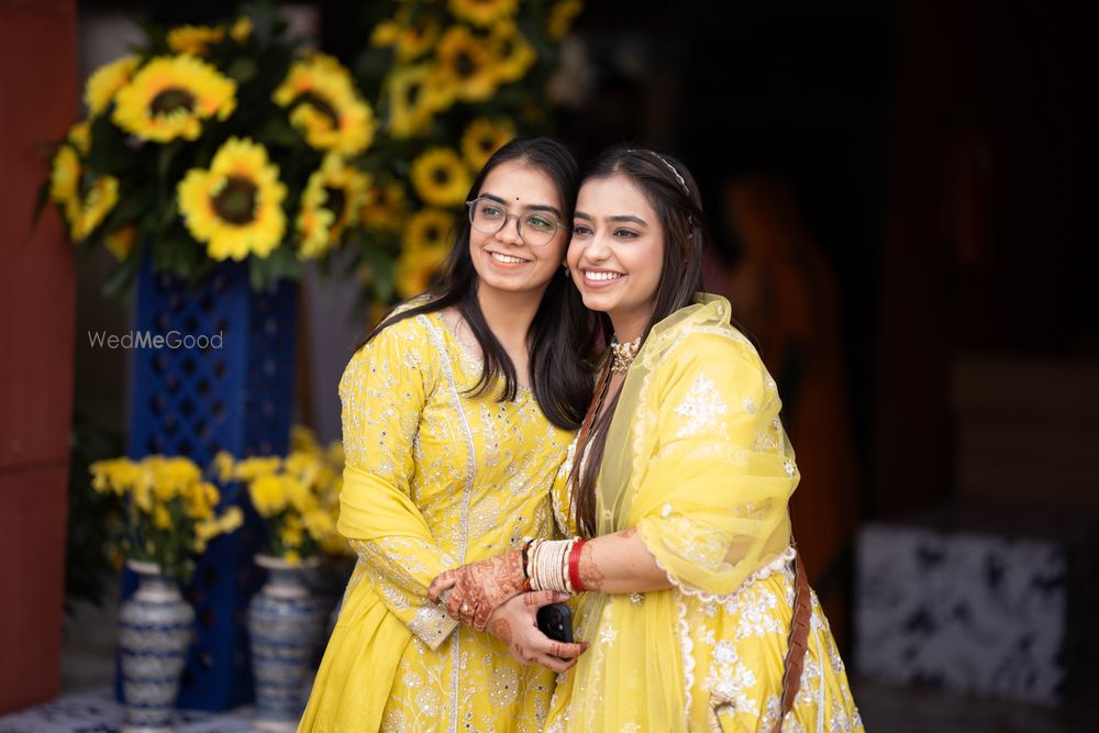 Photo From Tanvi & Prakrut wedding - By The Kapture Memories