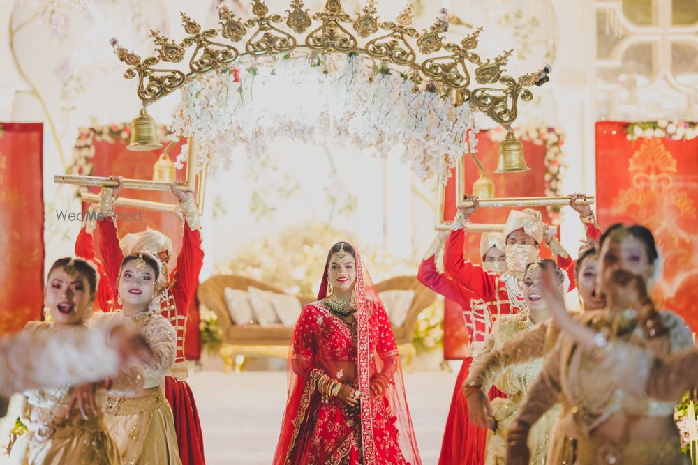 Photo From BRIDE & GROOM ENTRY - By Dancevinniz