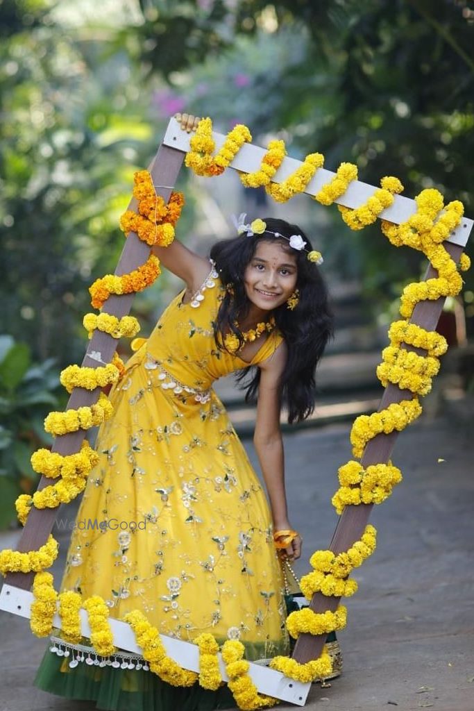 Dhru Designer Boutique and Fabrics