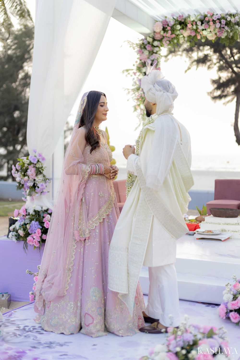 Photo From Vanya & Nitish: A Love Rekindled – From College Days to a Dream Wedding in Goa - By Kashaya Pictures