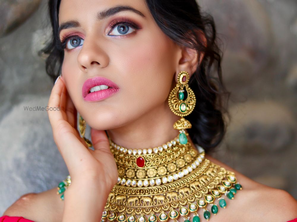 Photo From Celebrity  - By Kavitaseth Artistry