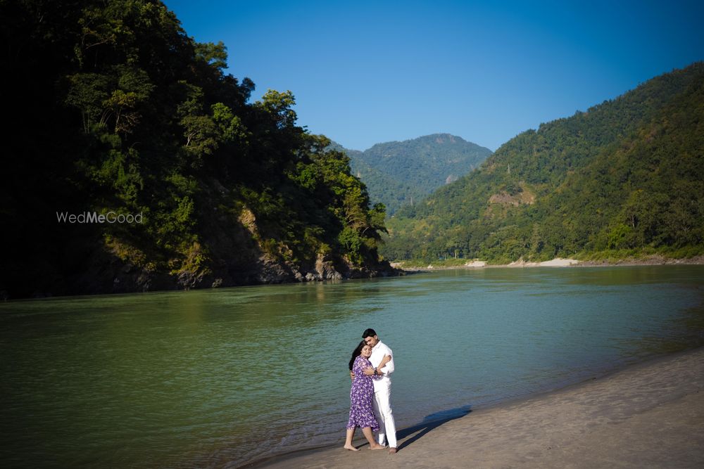 Photo From Rishikesh Pre-wedding shoot - By The Dreams Wedding