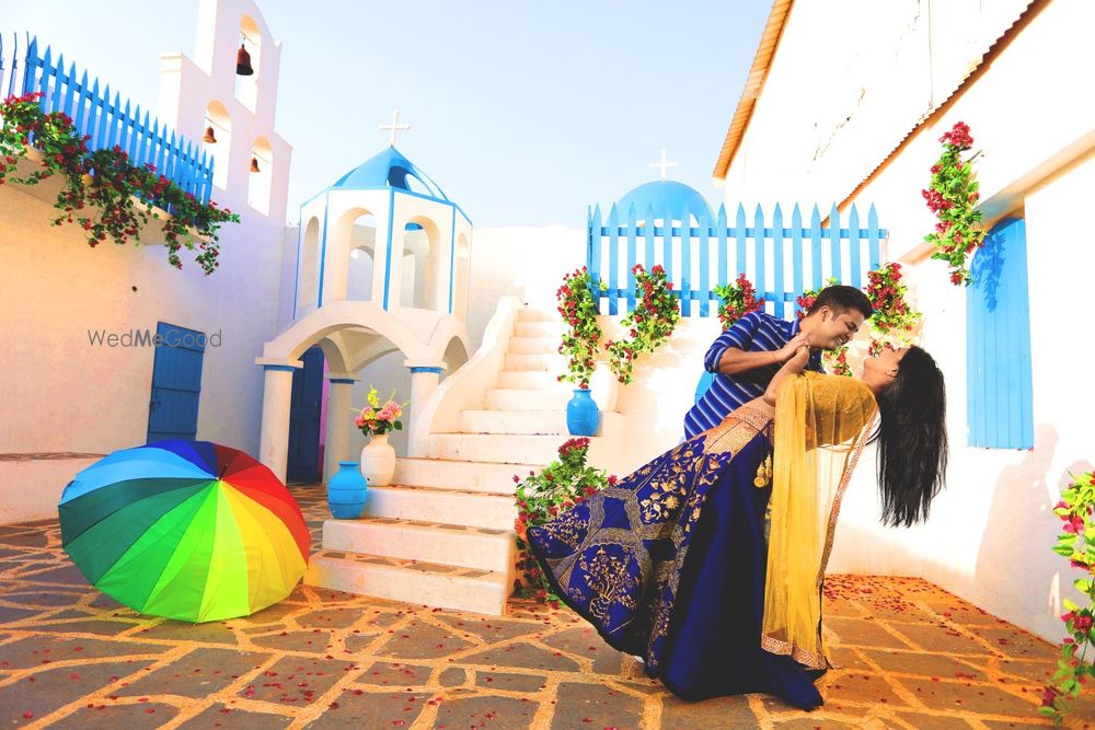 Photo From Pre-wedding : Ankit & Gunjan @ the Destination Studio - By Vivekk Vikas Photography 