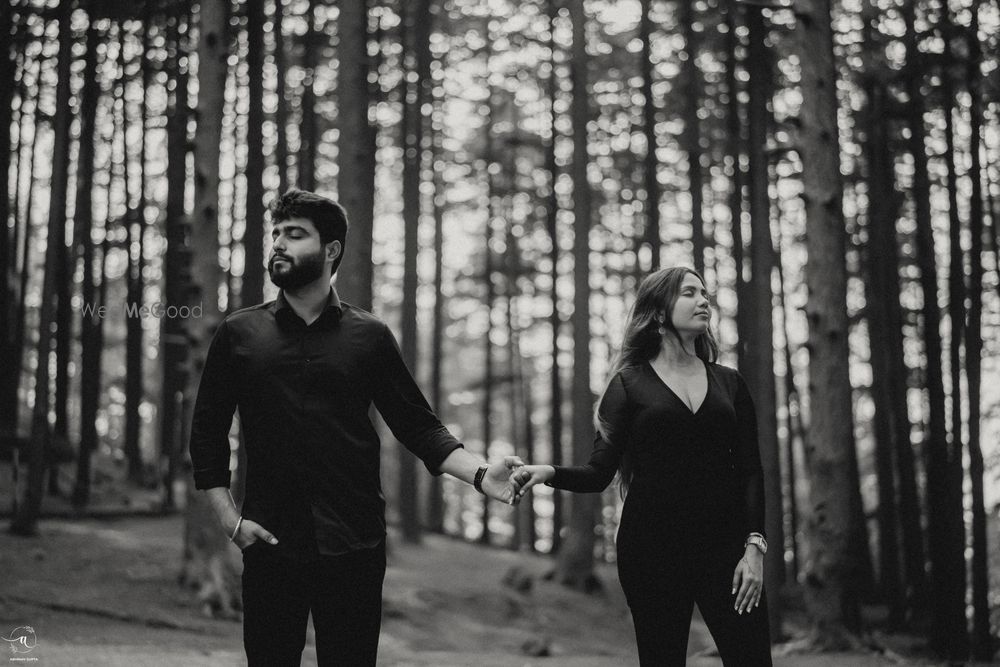 Photo From Akash & Priya (Pre-wedding) - By Miorah Studios