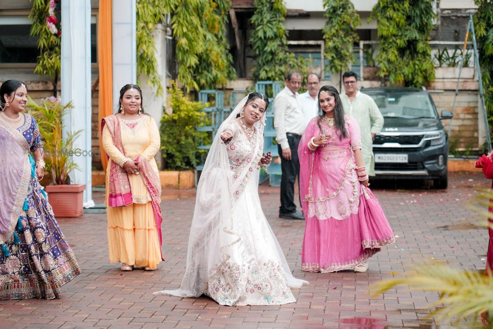 Photo From Aausha & Bhawesh - By Authentic Clicks