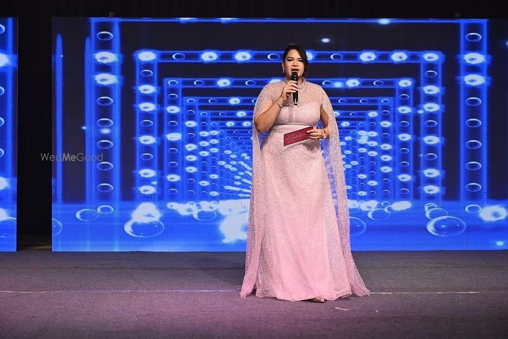 Photo From Weddings & Engagements - By Anchor Shilpa Bhende